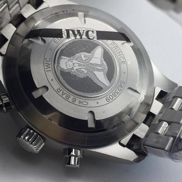 IWC スーパーコピー パイロットウォッチクロノ オートマチック プティプランス IW377717